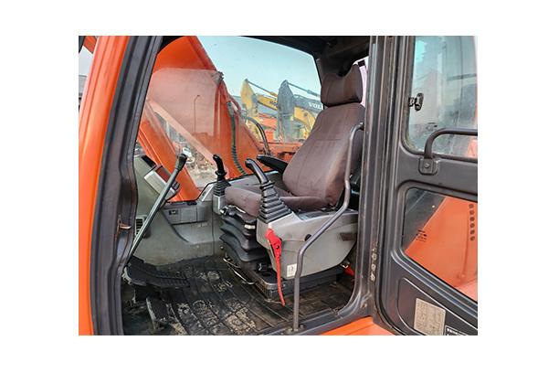 두산 DX140A
