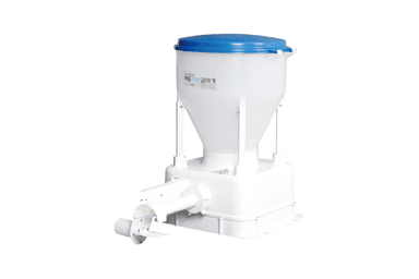 Automatic feed feeder