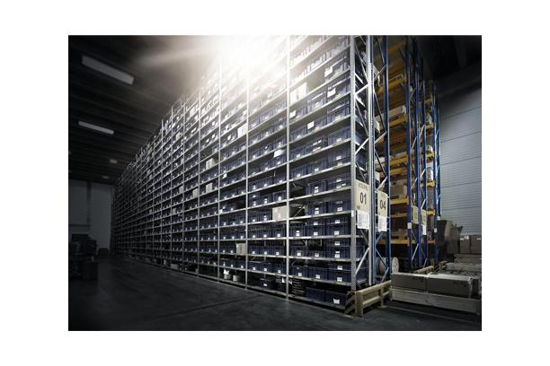 Static small parts storage (Maximum picking performance at height)