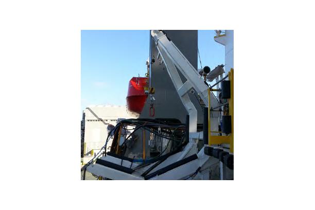 FAST RESCUE BOAT DAVIT(A-FRAME PIVOT HINGE TYPE)