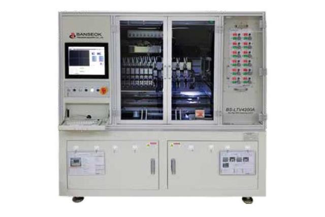 Multi Head Auto Align Dispensing Machine