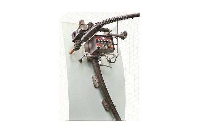 Butt/Fillet Weaving welder with Flexible Rubber Rail