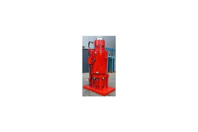 Strand Jack Systems