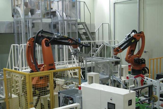 Robot Incasing