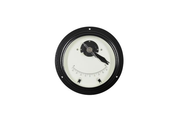 NAUTICAL INSTRUMENT