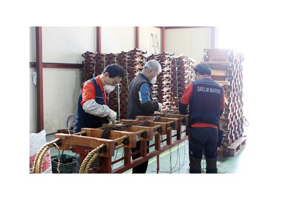 WORKING SHOP