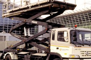 High Lift Trucks