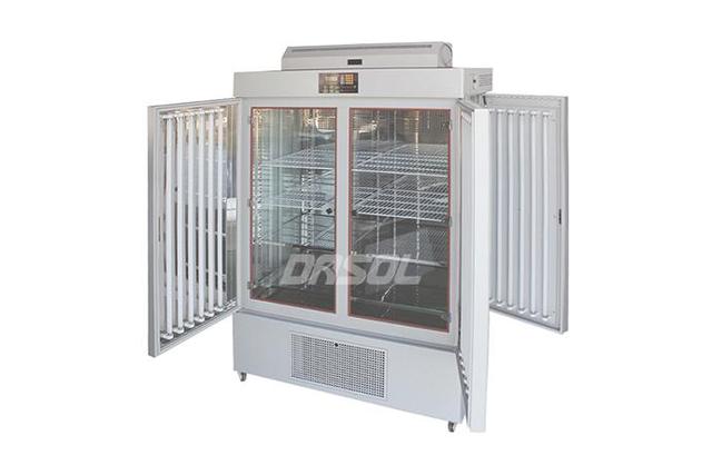 LED(White) Growth Chamber