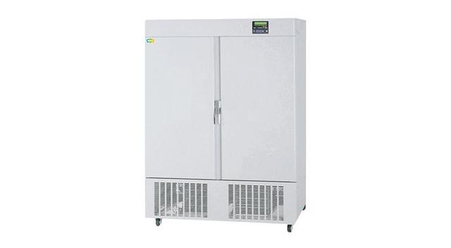 Dew Chamber