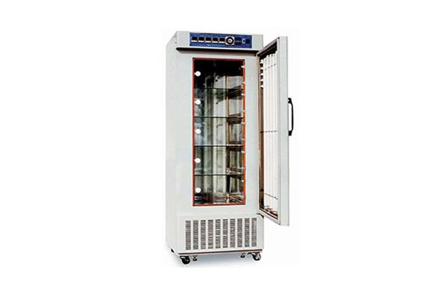 Multi Room Incubator (5 rooms/8 rooms)