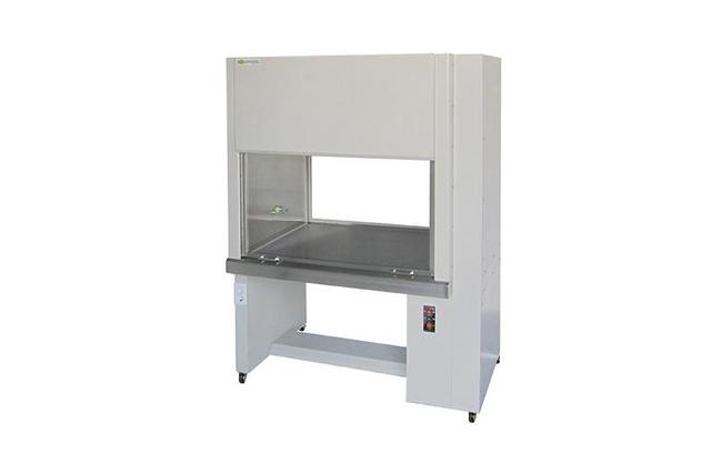 Two Door Clean Bench