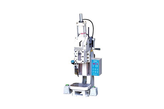 Pneumatic Press (Toggle type)