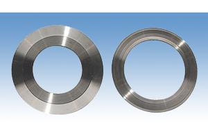 Flat & Serrated Metal Gaskets