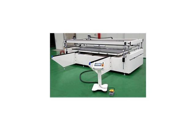 Semi-Automatic Screen Printing