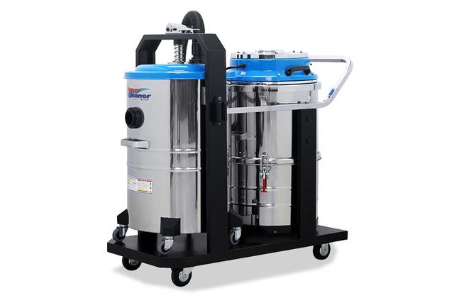 [Discontinued] Industrial Vacuum Cleaner