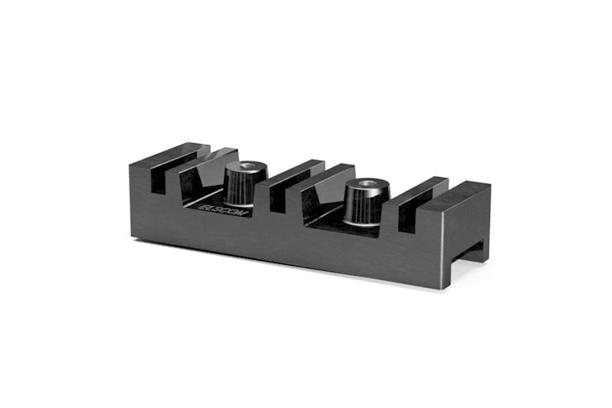 Bus Bar Holder (Main Bus Bar Holder_Low voltage)