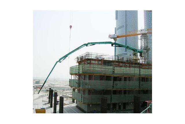Placing boom system