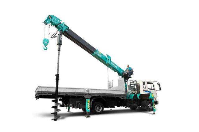 Auger Attached Crane