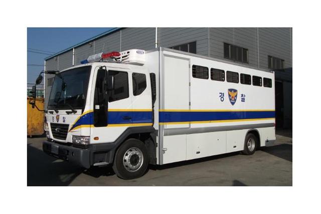 Horse transporters