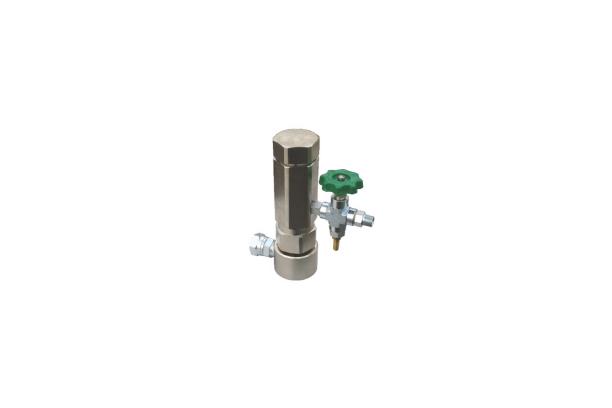 SWIVEL SURGE TANK