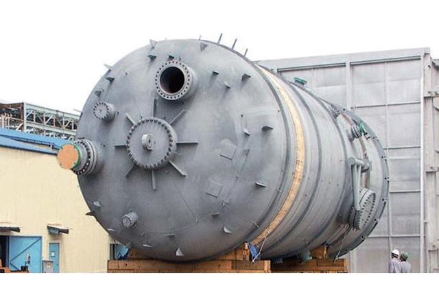 Titanium Clad Reactor