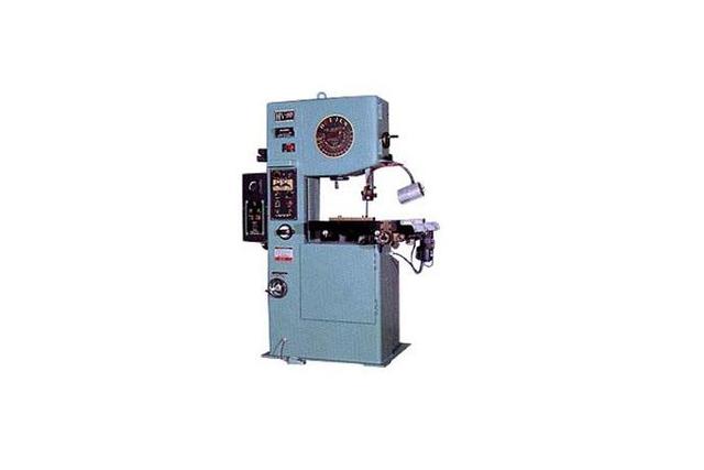 Vertical Band Sawing M/C