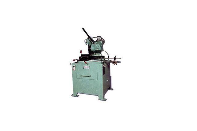 Circular Sawing M/C