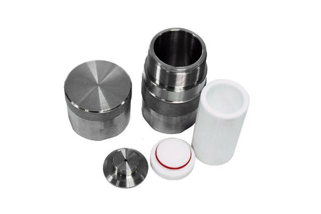 Cap Closure Pressure Vessel