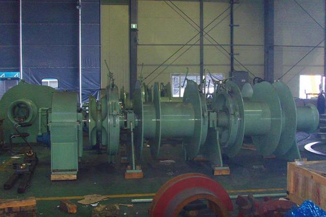 Towing Winch, Etc