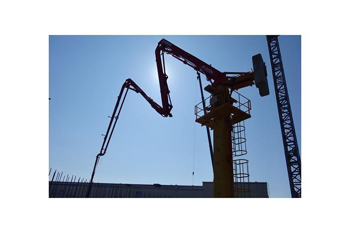 Placing Boom (Tubular Colunm Type with Counter Weight)