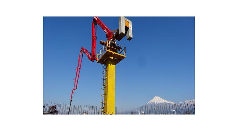 Placing Boom (Tubular Colunm Type with Counter Weight)