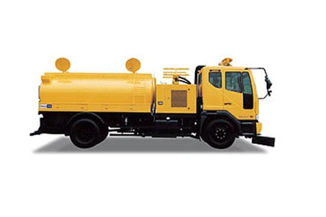 High-Pressure Water Spray Truck