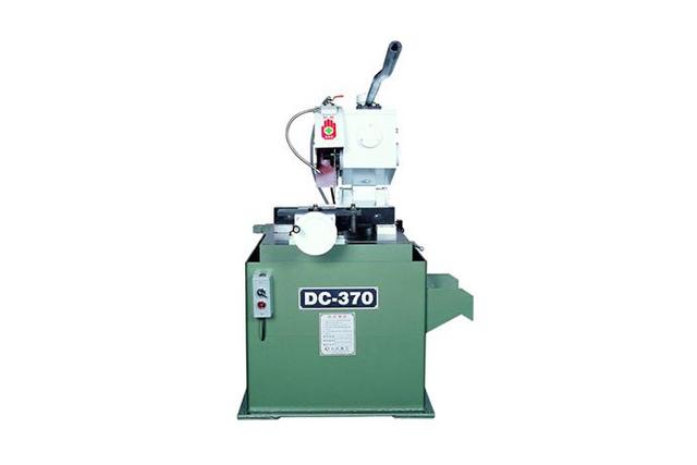 Circular Sawing Machine