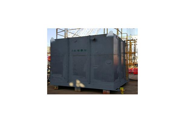 Wast Water Tank