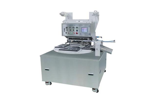 Rotary-type Tray Sealing M/C
