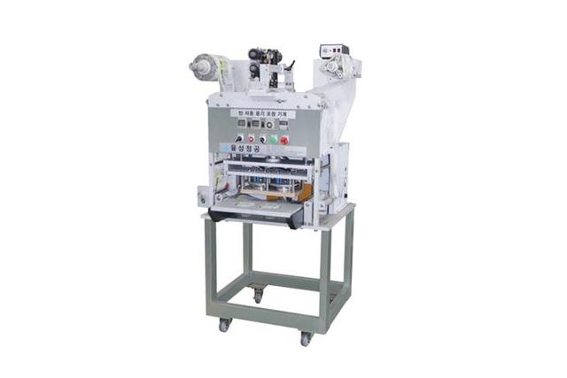 Semi-Auto Tray Sealing M/C