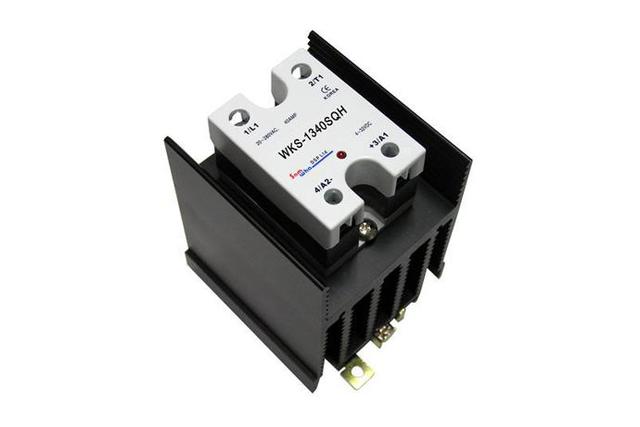 SQ-Type (AC Out / DC Input + Heat Sink)