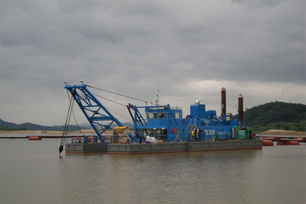 Pump Dredger
