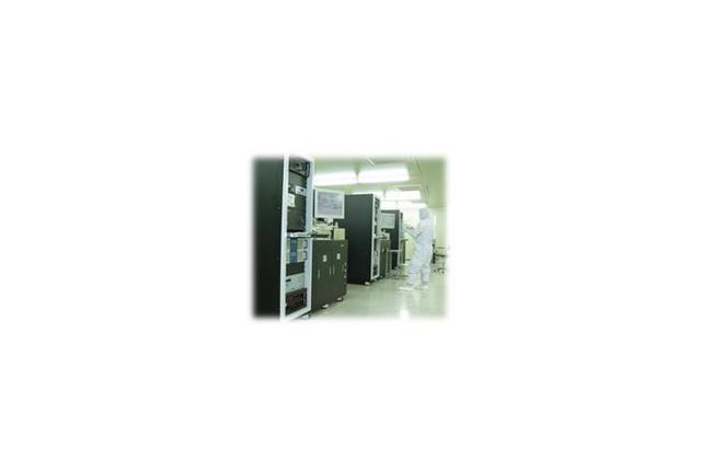 Multi Purpose 1:1 Direct Sputtering System with Multi Target