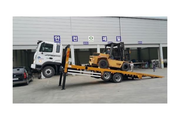 Self-loader
