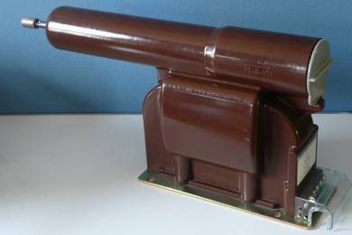 Indoor Voltage Transformer (계기용 변압기)