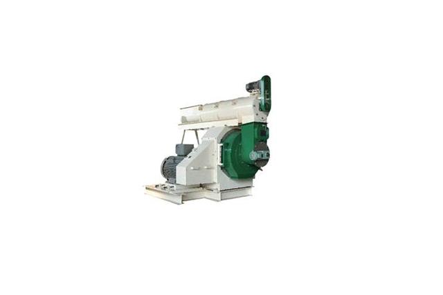 Pellet Molding Machine