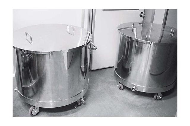Storage tanks